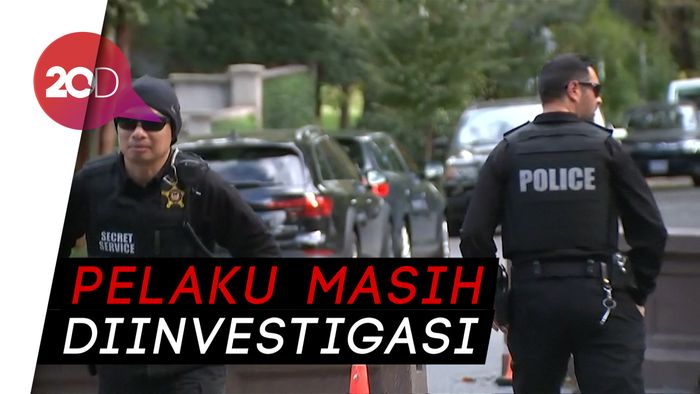 Paket Bahan Peledak Ditemukan di Rumah Clinton dan Obama