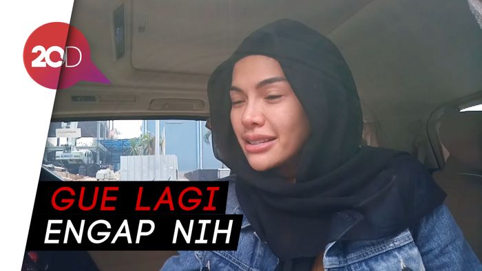 Kandungannya Sehat, Nikita Mirzani Hanya Lagi Morning Sickness