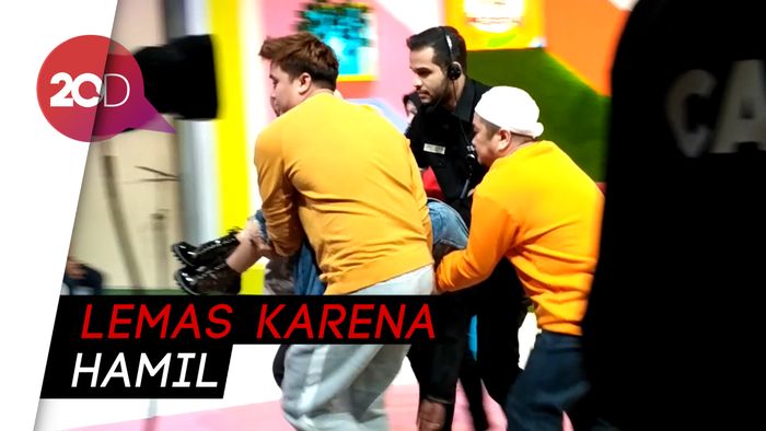 Waduh! Nikita Mirzani Tiba-tiba Pingsan di Tengah Syuting
