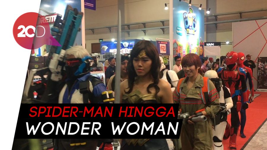 Parade Cosplay Superhero Meriahkan Indonesia Comic Con 2018