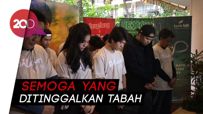 Doa Pemain Dilan 1991 untuk Korban Jatuhnya Pesawat Lion Air