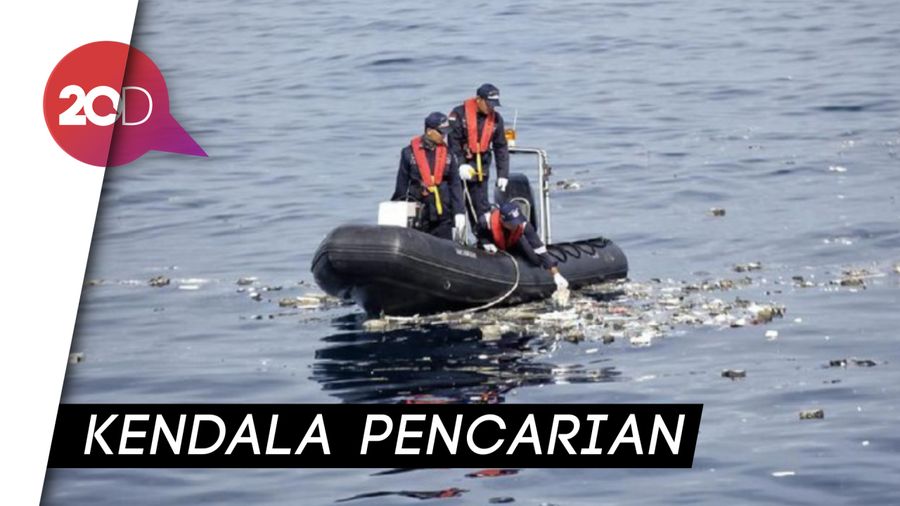 Pencarian Pesawat Terkendala Lumpur dan Avtur