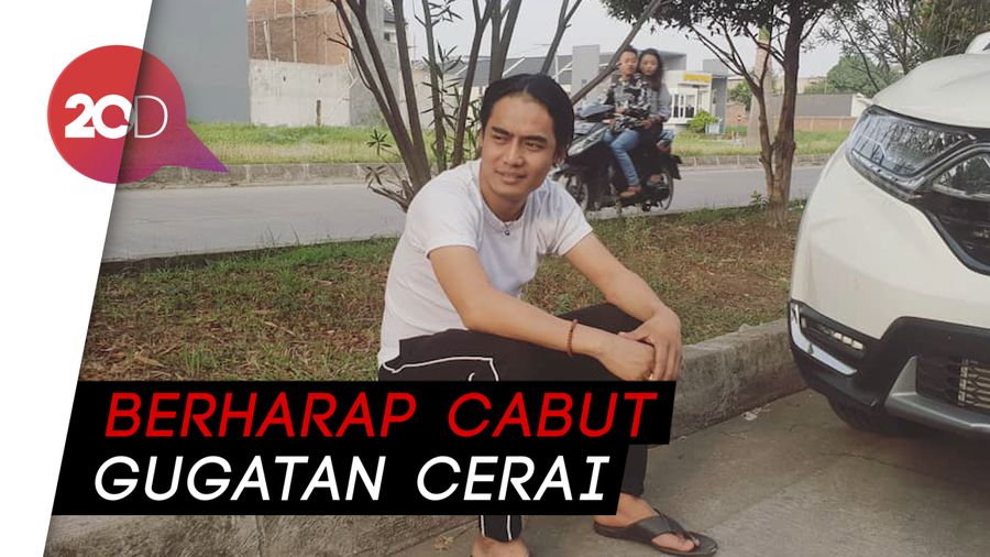 Charly Ingin Pertahankan Rumah Tangganya dengan Regina