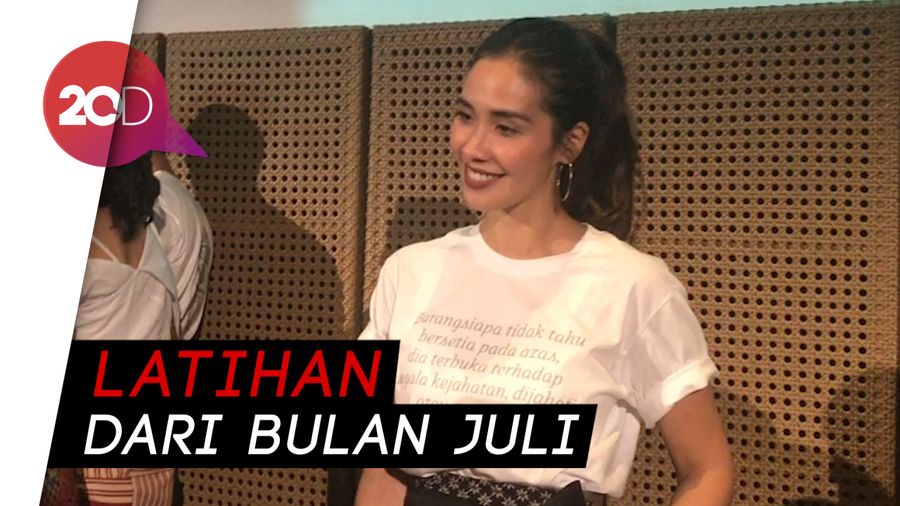 Marsha Timothy Bangga Bisa Perankan Nyai Ontosoroh