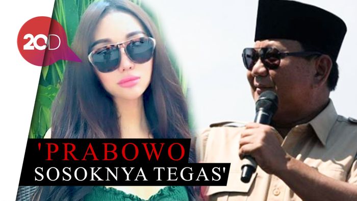 Muach! Lucinta Luna Dukung Prabowo-Sandi