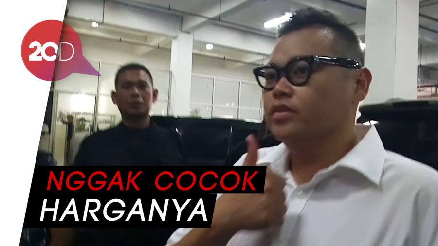 Reza Bukan Jalani Sidang Tanpa Pengacara