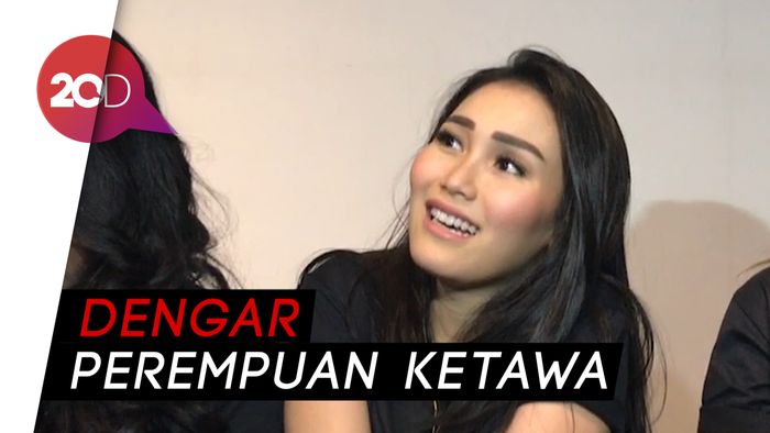 Main Film Horor, Ayu Ting Ting Alami Kejadian Mistis