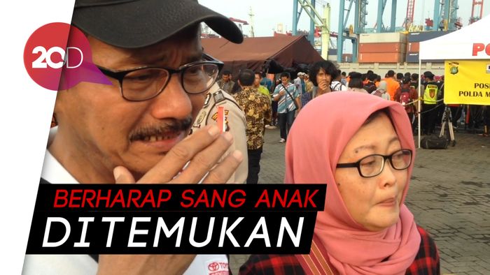 Haru, Saat Orang Tua Korban Lion Air Nangis di Hadapan Jokowi