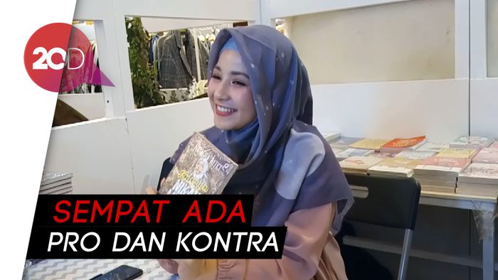 Natasha Rizki Bikin Buku Soal 5 Tahun Pernikahannya