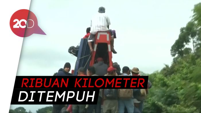 Perjalanan Panjang dan Melelahkan Demi Tempat Aman
