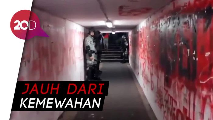  Lorong Neraka Red Star Stadium yang Dilewati Liverpool