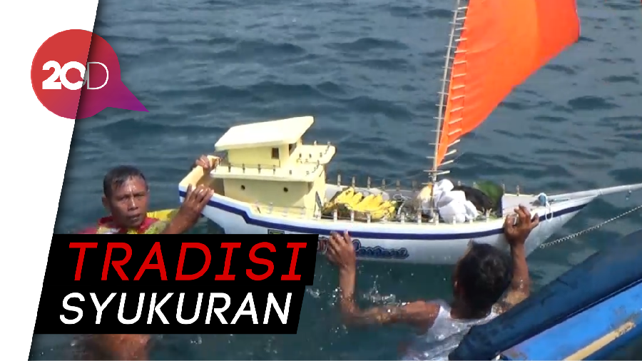 Nelayan Banyuwangi Gelar Ritual Petik Laut Rebo Wekasan 