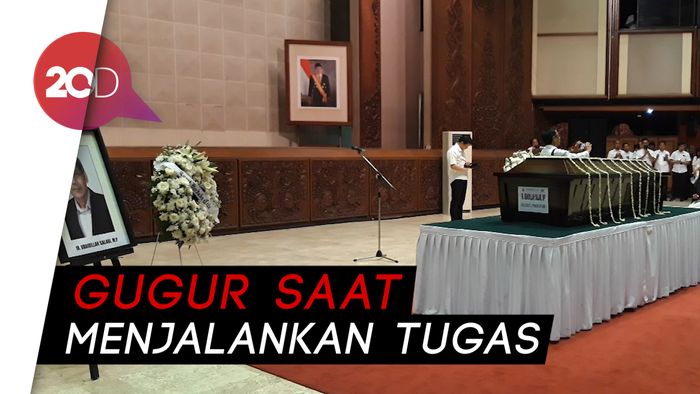 Siti Nurbaya Beri Kenaikan Pangkat Pejabat KLHK Korban Lion Air