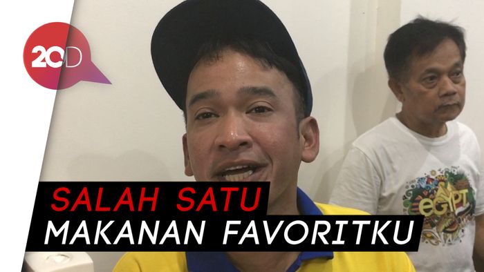 Sukses dengan Ayam Geprek, Ruben Onsu Rambah Bisnis Bakso