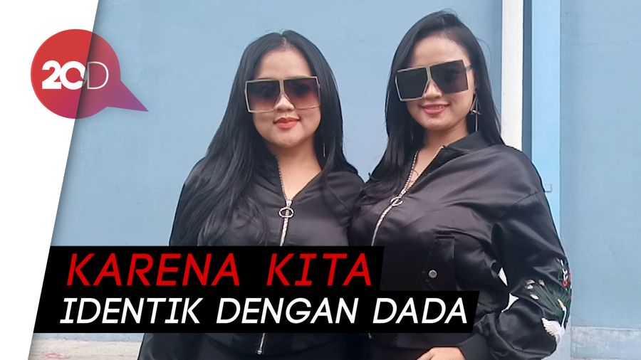 Duo Semangka Asuransikan Payudaranya Rp 1 M