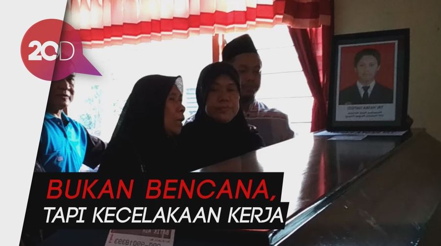 Momen Haru Kedatangan Jenazah Haska Korban Lion Air di Blitar