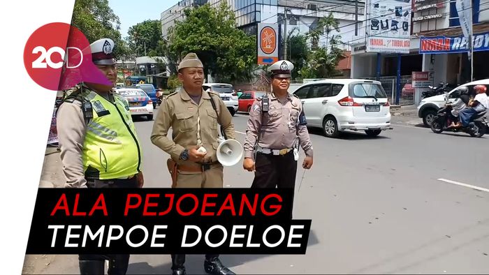 Peringati Hari Pahlawan, Polantas Kediri Kota Berseragam Pejuang