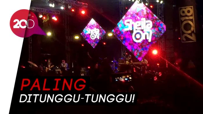 Petjah! Sheila on 7 Tutup The 90s Festival dengan 17 Lagu