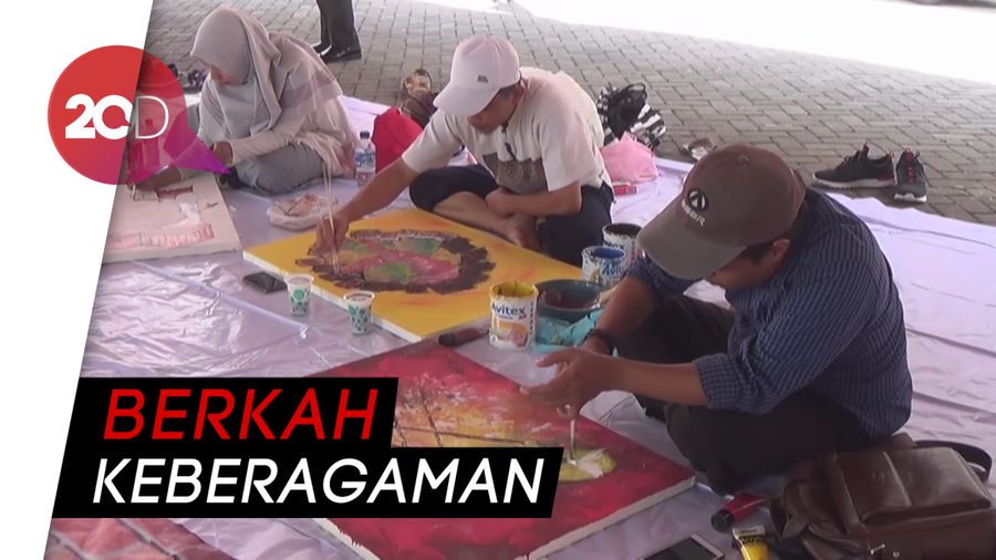 Lomba Lukis Keberagaman Peringati Hari Pahlawan