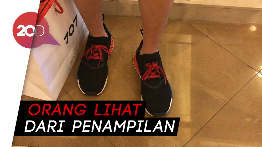 Yuk Intip Outfit Pengunjung Urban Sneaker Society