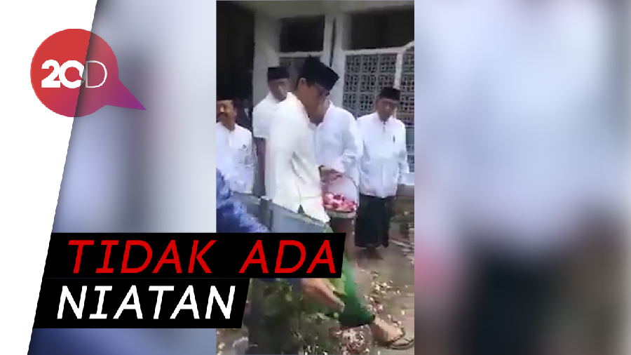 Viral Video Sandiaga Langkahi Makam Pendiri NU 