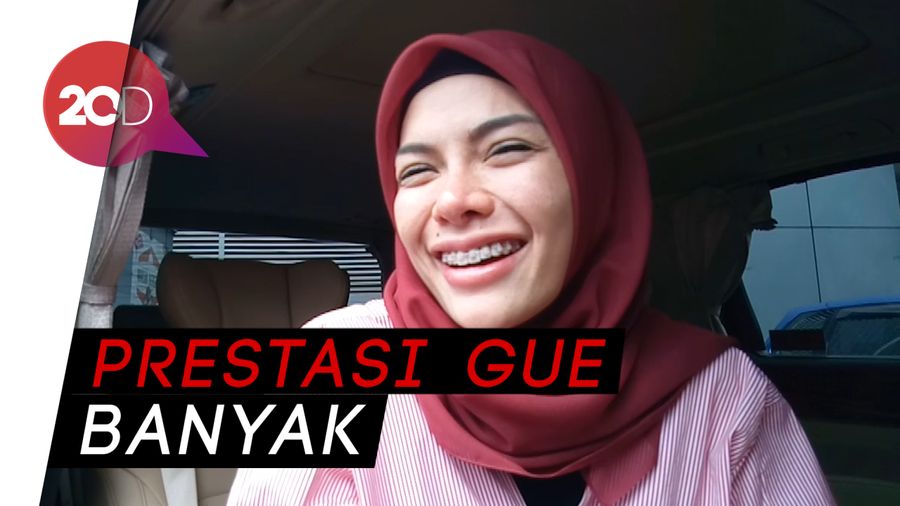 Dinyinyirin Netizen, Nikita Mirzani Ngaku Punya Banyak Prestasi