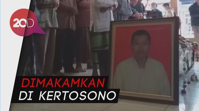Duka Keluarga Sambut Kedatangan Jenazah Deryl Korban Lion Air 