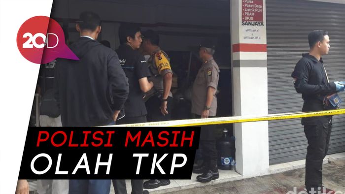 Lokasi Pembunuhan Keluarga di Bekasi Jadi Tontonan Warga
