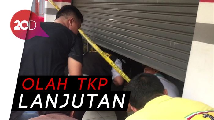 Olah TKP Lanjutan, Tim Labfor Datangi TKP Pembunuhan Sekeluarga
