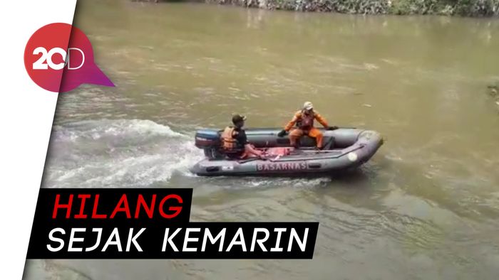 Warga Berusia 65 Tahun Diduga Hilang di Kali Ciliwung