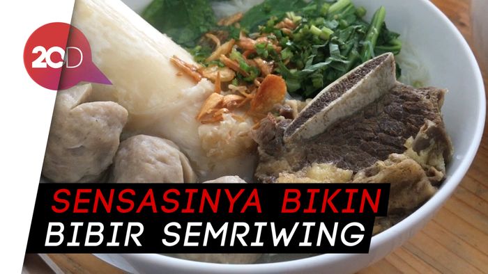Menjajal Kombinasi Bakso Pedas di Tanjung Duren