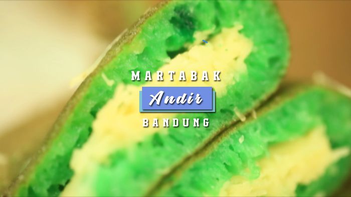 Mencicipi Uniknya Martabak Manis Andir, Bandung