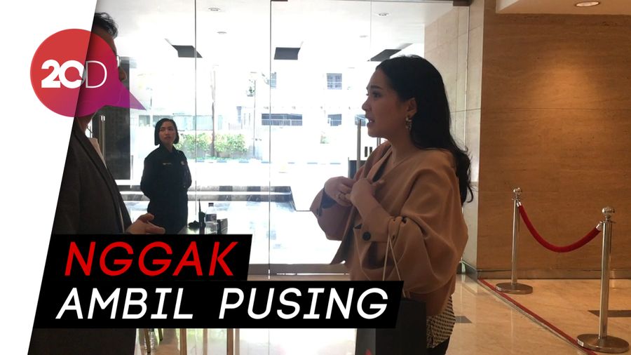 Hijrah Nagita Slavina: Selebriti yang Kini Jadi YouTuber