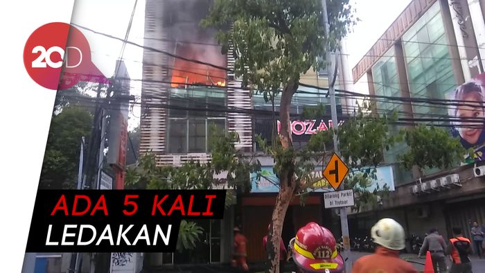 Rumah Butik di Surabaya Terbakar, Isi Bangunan Ludes