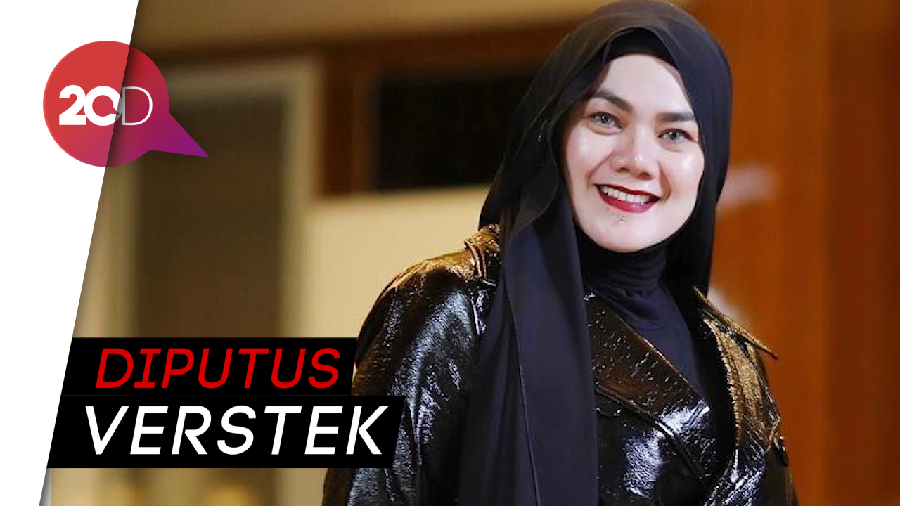 Sarita Abdul Mukti Resmi Menjanda dari Faisal Haris