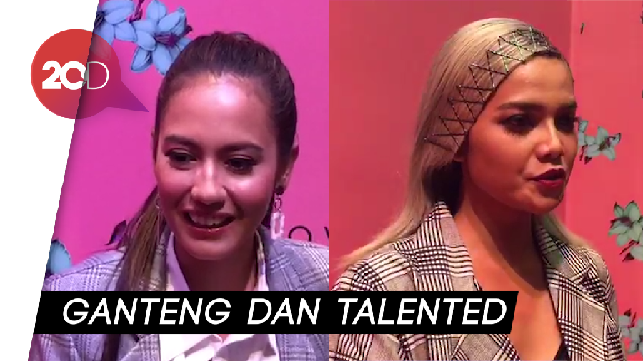 Charlie Puth di Mata Pevita dan Citra Scholastika
