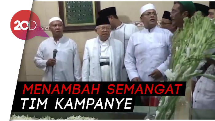  Maruf Ziarah ke Makam Cucu Sunan Gunung Jati 