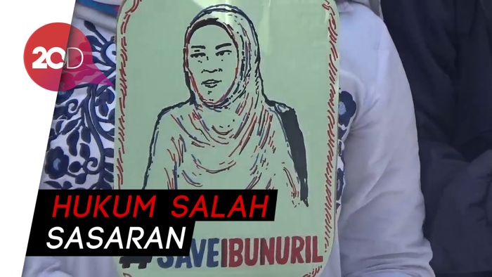Mahasiswa di Makassar Tuntut Jokowi Bebaskan Baiq Nuril