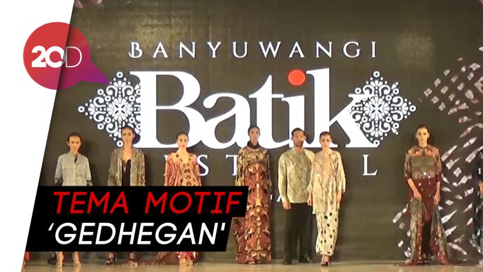 Melihat Karya Para Desainer di Banyuwangi Batik Festival