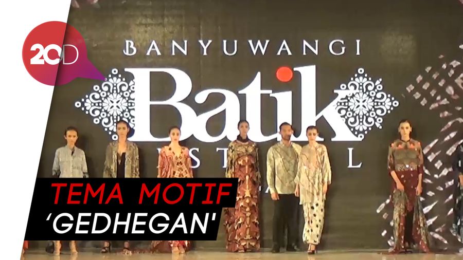 Melihat Karya Para Desainer di Banyuwangi Batik Festival