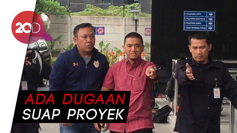 Terjerat OTT, Bupati Pakpak Bharat Digiring ke KPK