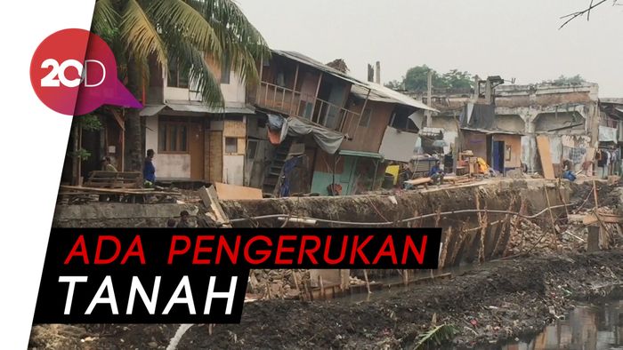 Ini Penyebab Tanah Amblas di Kelurahan Ancol 