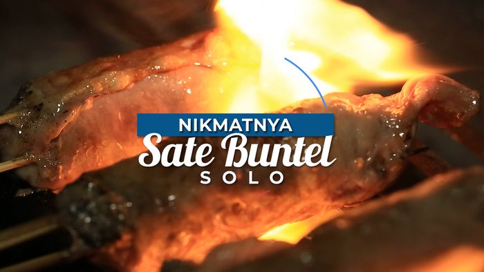 Makan Malam Dengan Sate Buntel, Solo