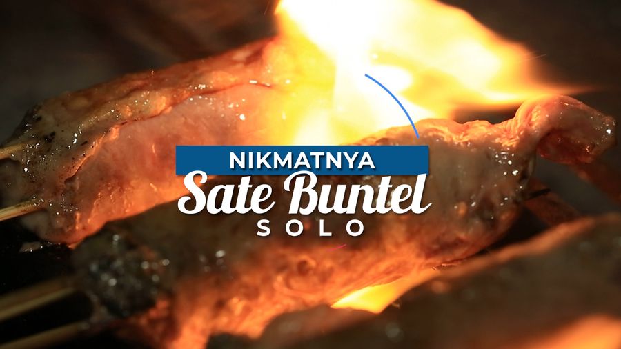 Makan Malam Dengan Sate Buntel, Solo