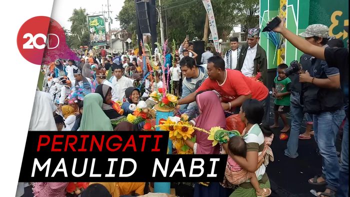 Kemeriahan Festival Endhog-Endhogan di Banyuwangi
