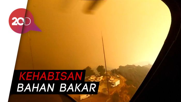 Penyelamatan Dramatis di Tengah Kebakaran California 