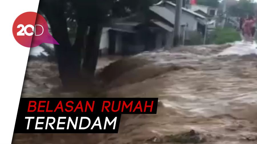 Tanggul Sungai Cidurian Jebol, 1 Rumah Rusak