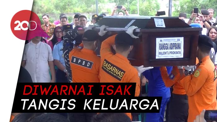 Jenazah Rangga Korban Lion Air Diserahkan, Ibunda Pingsan
