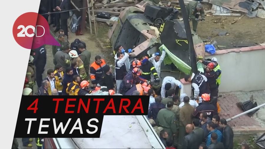 Helikopter Turki Jatuh di Tengah Permukiman Warga