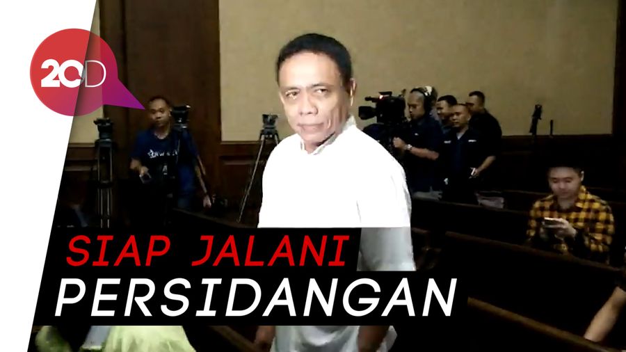 Istri Tak Dampingi Sidang, Irwandi: Nanti Kaget